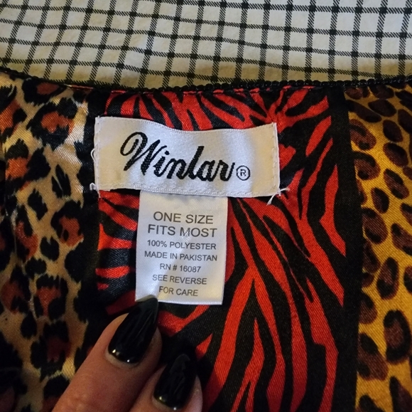 Silky Animal Print Kaftan - Picture 3 of 7